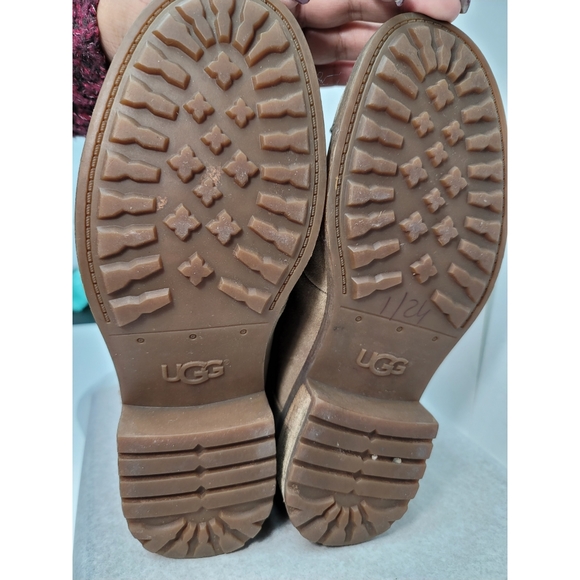 UGG Australia suede leather upper and sheepskin - Picture 15 of 16